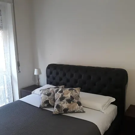 Bed & Breakfast La Foglia Blu 3*